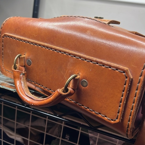 Vintage Ranger Saddle Bag Structured Belting Leather Rectangular Crossbody Bag - Picture 15 of 15